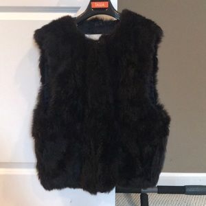 Fur vest